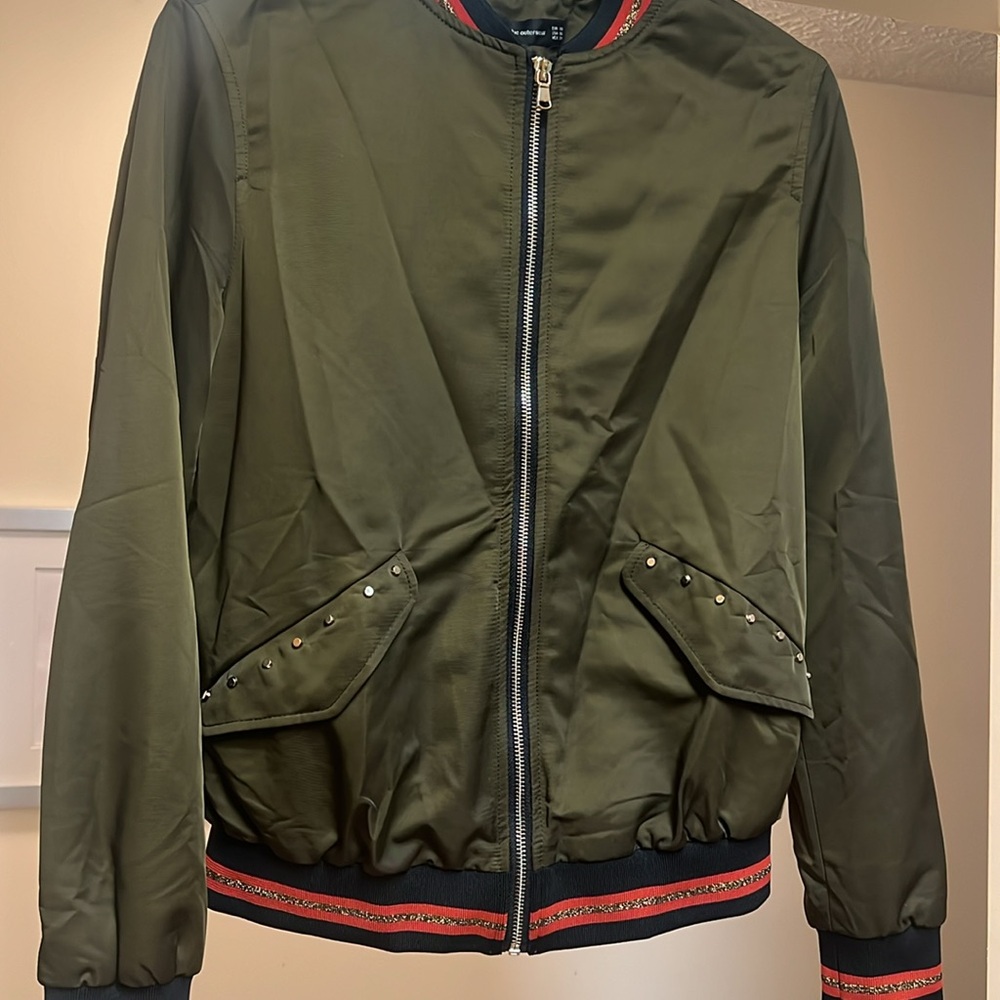 FIRM PRICE Zara bomber jacket - Picture 3 of 3